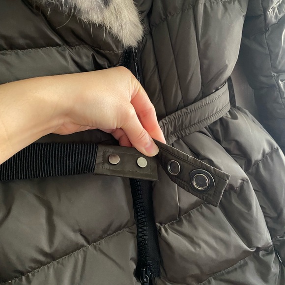 Women’s Moncler down jacket with camouflage dyed rabbit fur collar! - Picture 6 of 16